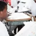 “A falta de livros já não é problema do Governo Central, mas do ministério”