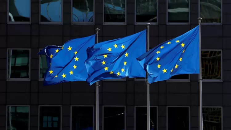 Adesão da Ucrânia e mais 9 países à UE custaria mais de 250 mil milhõe