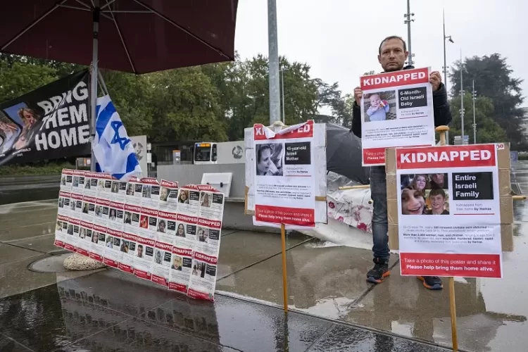 Exército israelita eleva para 220 o número de reféns do Hamas
