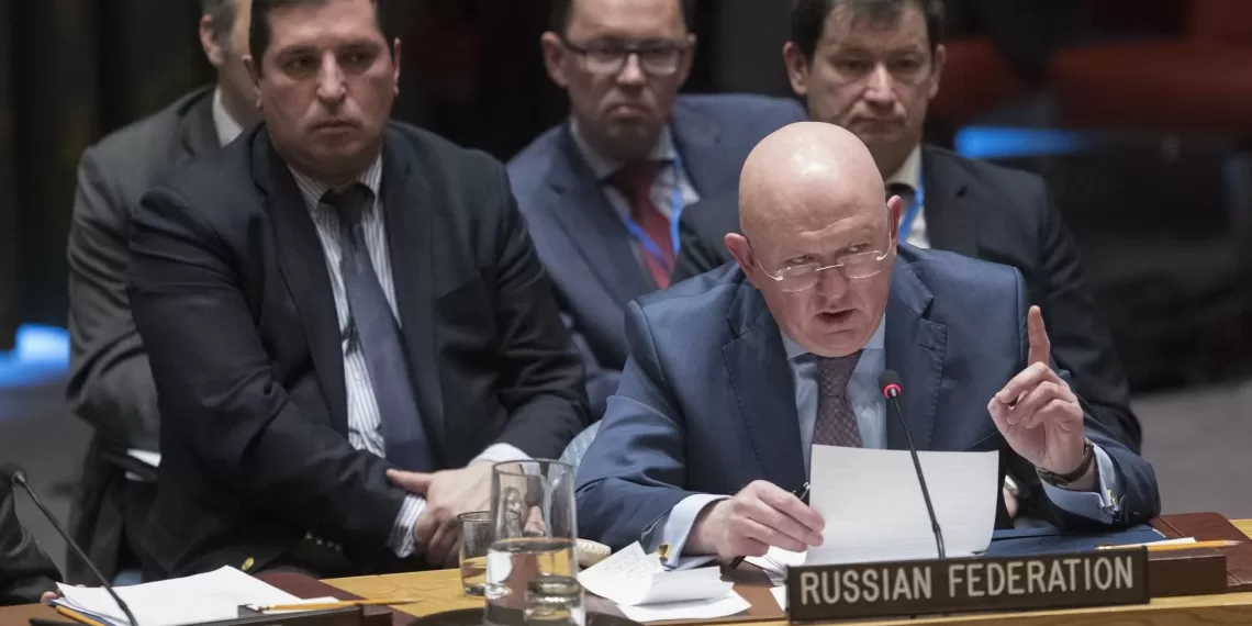 Rússia questiona EUA no CSNU sobre posição contrária ao cessar-fogo em Gaza, mas fica sem resposta