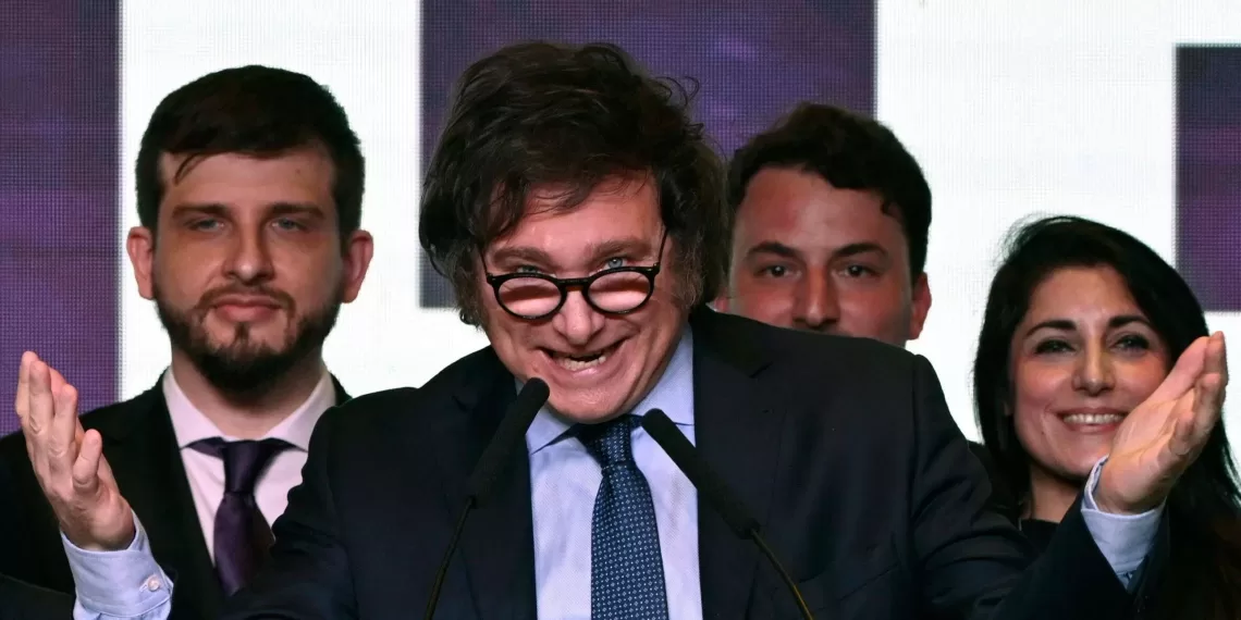 Trump diz estar orgulhoso com vitória de Milei nas presidenciais da Argentina