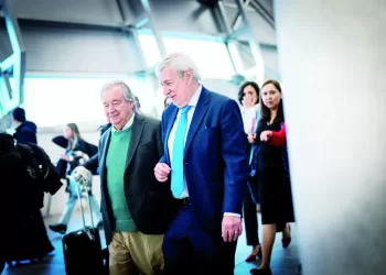 Guterres visita Antártida para ver o “impacto mortal da crise climática”