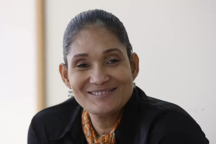 Academia de Cacuaco e Black White da Alemanha homenageiam Justina Praça