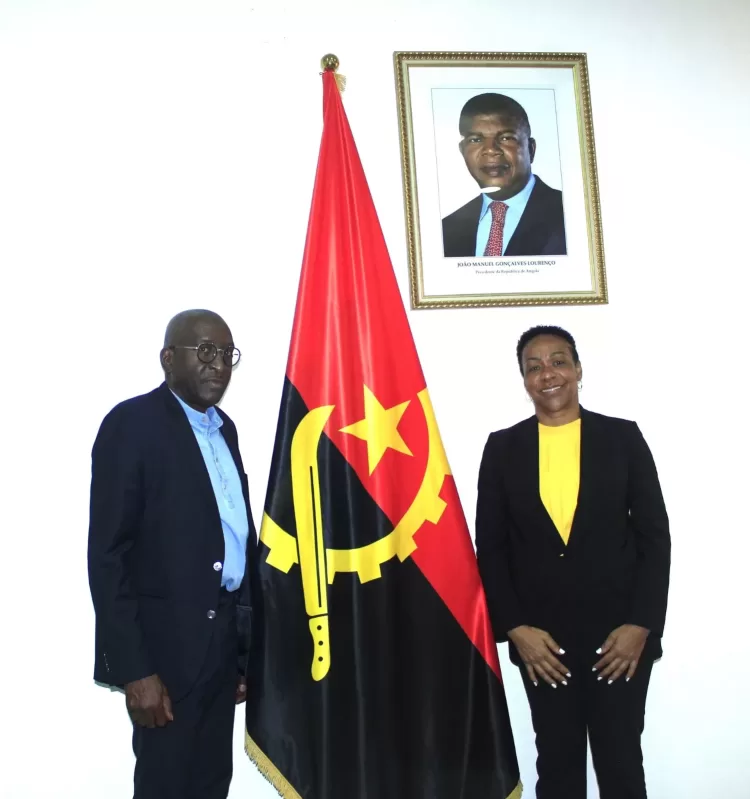 Fundação Internacional Olympafrica  garante apoios para Centro de Viana