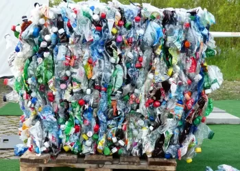 Administração proíbe venda de material ferroso e de plástico