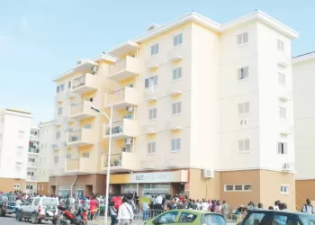Fundos de Investimento Imobiliário fecham semestre com ganhos de mais de 27 mil milhões Kz