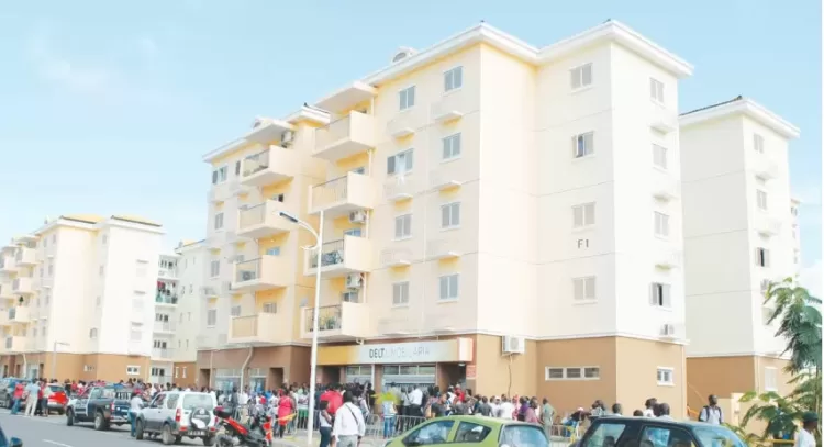 Fundos de Investimento Imobiliário fecham semestre com ganhos de mais de 27 mil milhões Kz