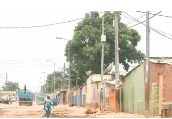 Contrato de energia eléctrica privada varia de 100 a 150 mil kwanzas em Viana