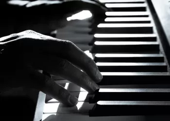 Manifesto – Já não se fazem intelectuais e artistas como antigamente