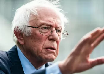 Democrata Bernie Sanders quer condições na ajuda dos EUA a Israel