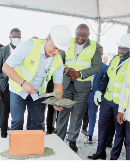 Requalificação de vias em Luanda concluídas no início de 2024