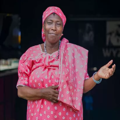 Tonicha Miranda é homenageada pelos feitos em prol da música urbana carnavalesca