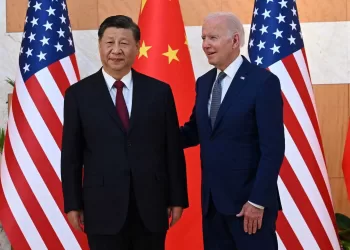Xi dominou cimeira da APEC enquanto Biden foi hostil e errático, diz especialista
