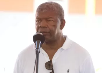 João Lourenço apela empenho de todos na defesa da natureza