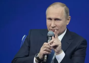 Putin retoma hoje conferência anual e diálogo com cidadãos