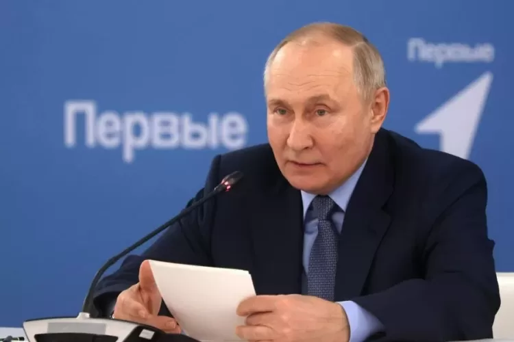 Putin diz que Rússia não tem “nenhum interesse” em lutar contra os países da NATO