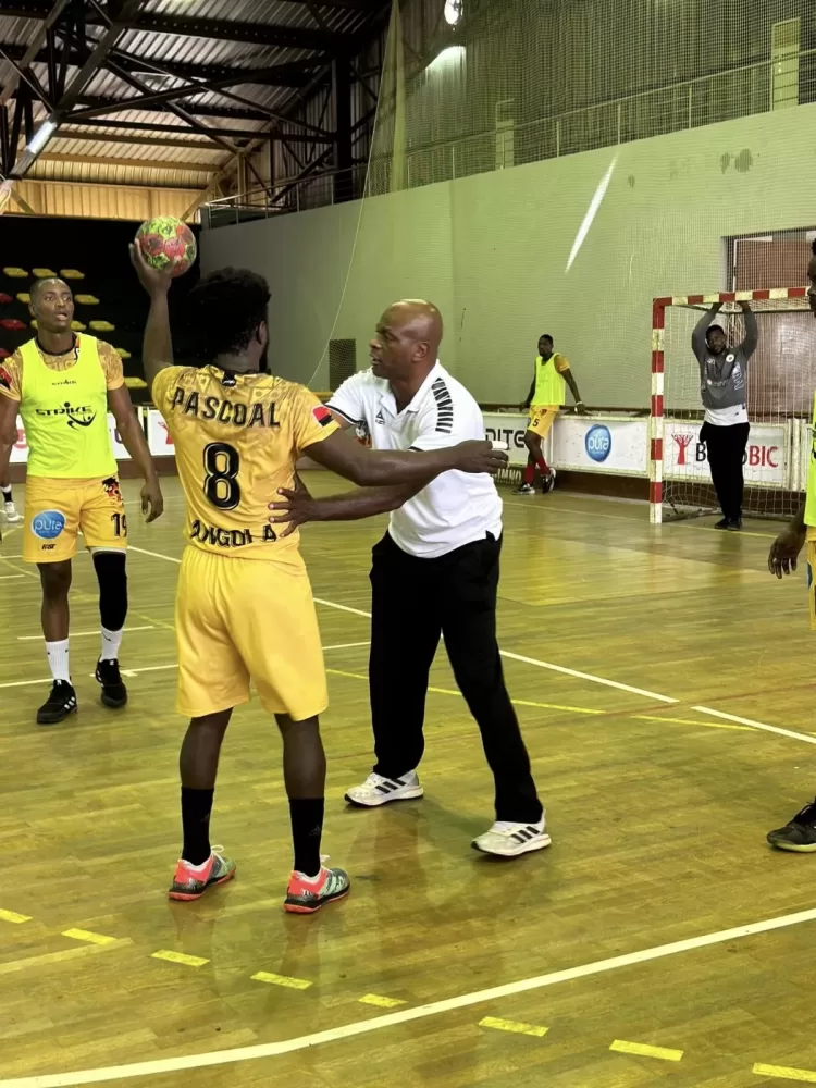 Selecção de andebol disputa seis jogos amistosos em Portugal