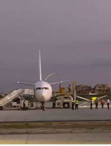 Novo Aeroporto internacional recebe o primeiro vôo de carga
