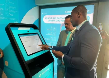 Atlantico disponibiliza máquina de cartões em Viana