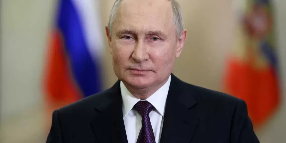 Conflito em Gaza: Putin vai aos Emirados Árabes Unidos e à Arábia Saudita, hoje
