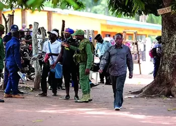 Autoridades no Zaire reforçam prontidão e vigilância na fronteira com a RDC