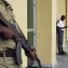 Péssimas condições de trabalho destapam fragilidades de seguranças privados