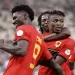 Mabululu marca terceiro golo de Angola diante da selecção da Namíbia 
