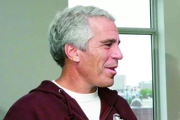 O que documentos altamente esperados revelaram sobre o escândalo Epstein