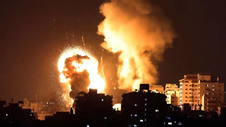 Exército israelita lançou ataques aéreos contra o Líbano
