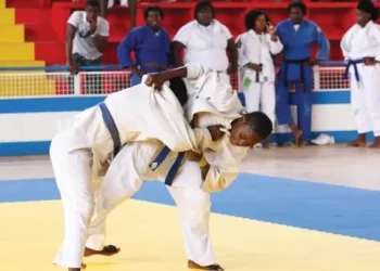Associação de Judo de Cabinda recebe material desportivo