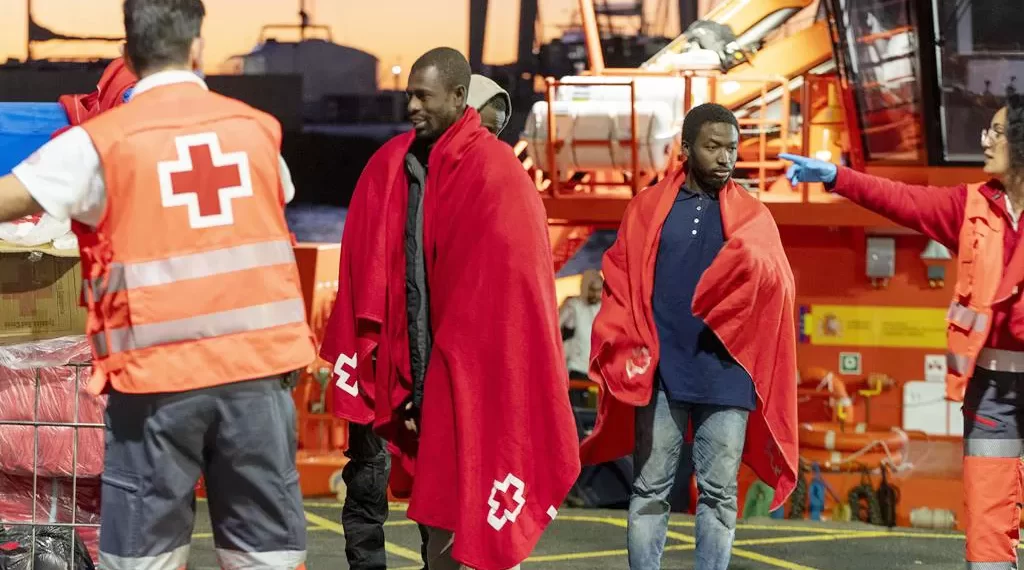 Marrocos intercepta dois barcos com 138  migrantes que se dirigiam às Canárias