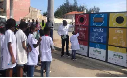 População de Benguela ganha quatro ecopontos para recolha selectiva de papelão, metal e plástico