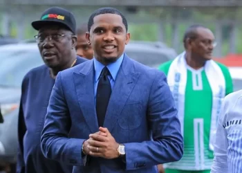 Samuel Eto’o coloca cargo à disposição, mas é chumbado
