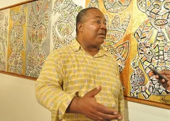 Álvaro Macieira  apresenta “A arte é o oásis de todos os desertos”
