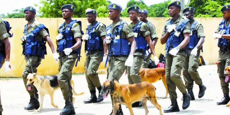 Cidadãos auguram melhorias técnicas para Polícia Nacional no Soyo