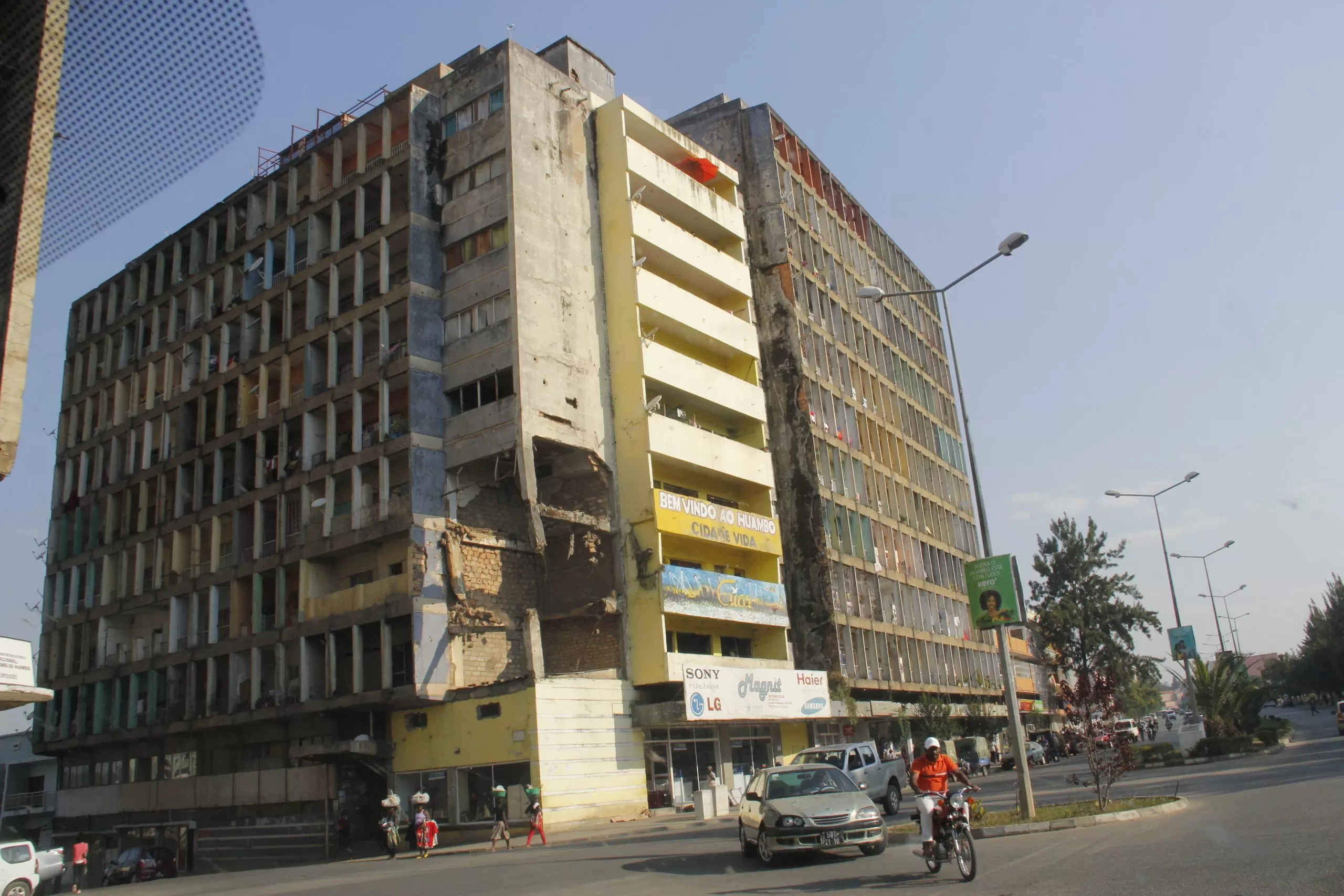 Prédio da ex-FAPA no Huambo começa a ser evacuado