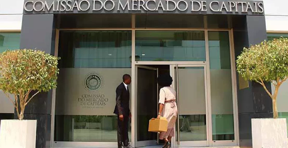 Imobiliários e bancos são os mais sancionados pela CMC