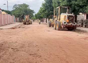 Executivo rescinde contrato de asfaltagem do bairro Hospital orçado em kz 525 milhões no Moxico