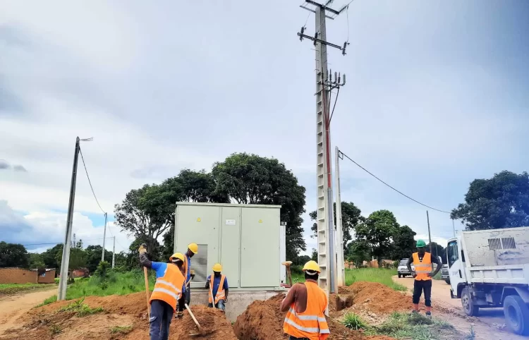 PIIM proporciona energia eléctrica para 570 residências em Menongue