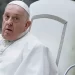 Papa denuncia hipocrisia para quem critica bênçãos a casais homossexuais