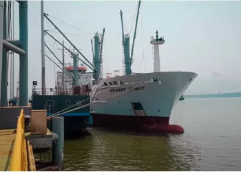 Porto de Cabinda arrecada mais de 6 mil milhões de kwanzas para o tesouro nacional