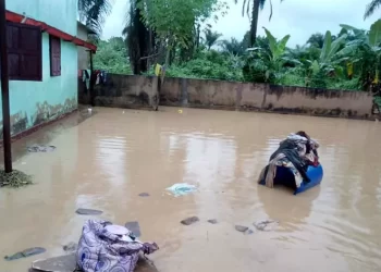Chuva causa três mortes em Cabinda e Governo prepara-se para realojar famílias em zonas de risco