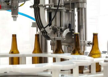 Inaugurada fábrica de enchimento de capuca no Cuanza-Norte