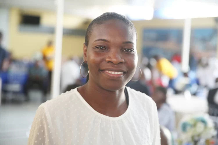 Irene Gonçalves representa Angola no torneio das estrelas do futebol mundial