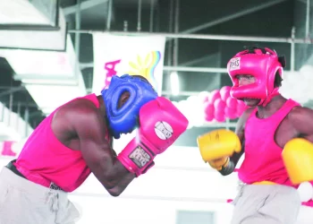 Boxe angolano fora dos Jogos Africanos na cidade de Accra