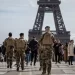 França quer aumentar a produção de armamento e ajudar a Ucrânia