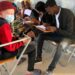 Kwenda acalenta albinos no Bié