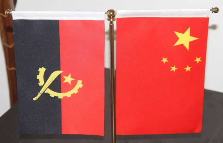 Fórum de Negócios Angola-China junta mais de de mil empresas