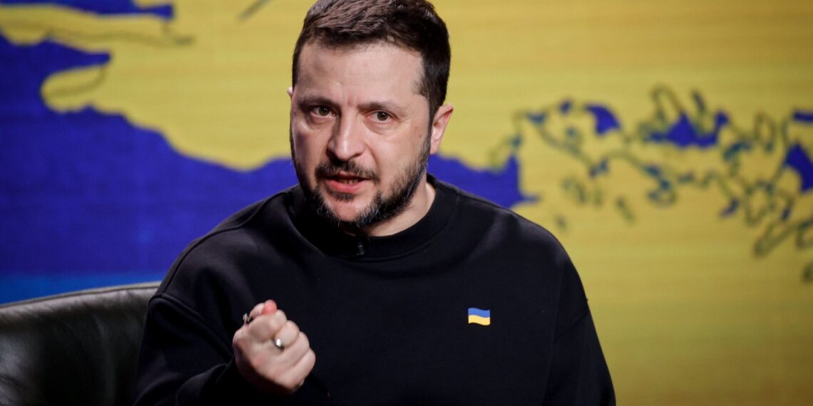 Zelensky lamenta vítimas de ataques