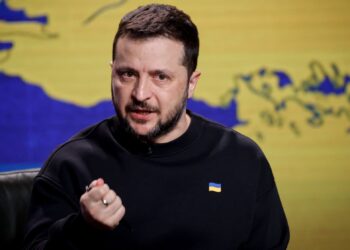 Zelensky lamenta vítimas de ataques